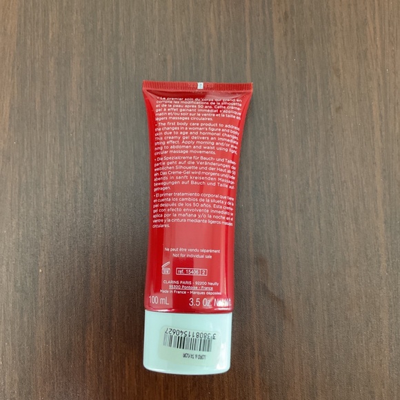 NEW Clarins Paris Super Restorative Redefining Body Care 100ml 3.5oz Sealed - Picture 2 of 3